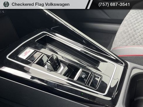 New 2025 Volkswagen GTI SE image 40