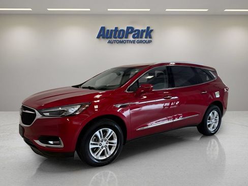 Used 2019 Buick Enclave Essence AWD/4WD image 3