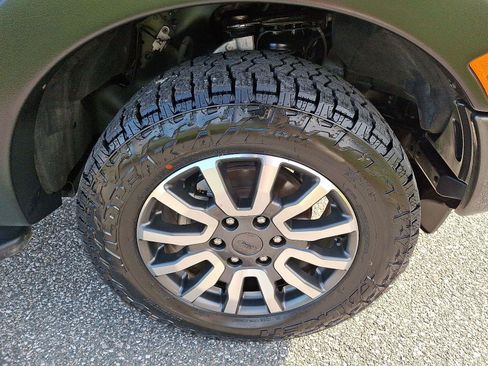 Used 2020 Ford Ranger Lariat w/ Equipment Group 501A Mid image 11