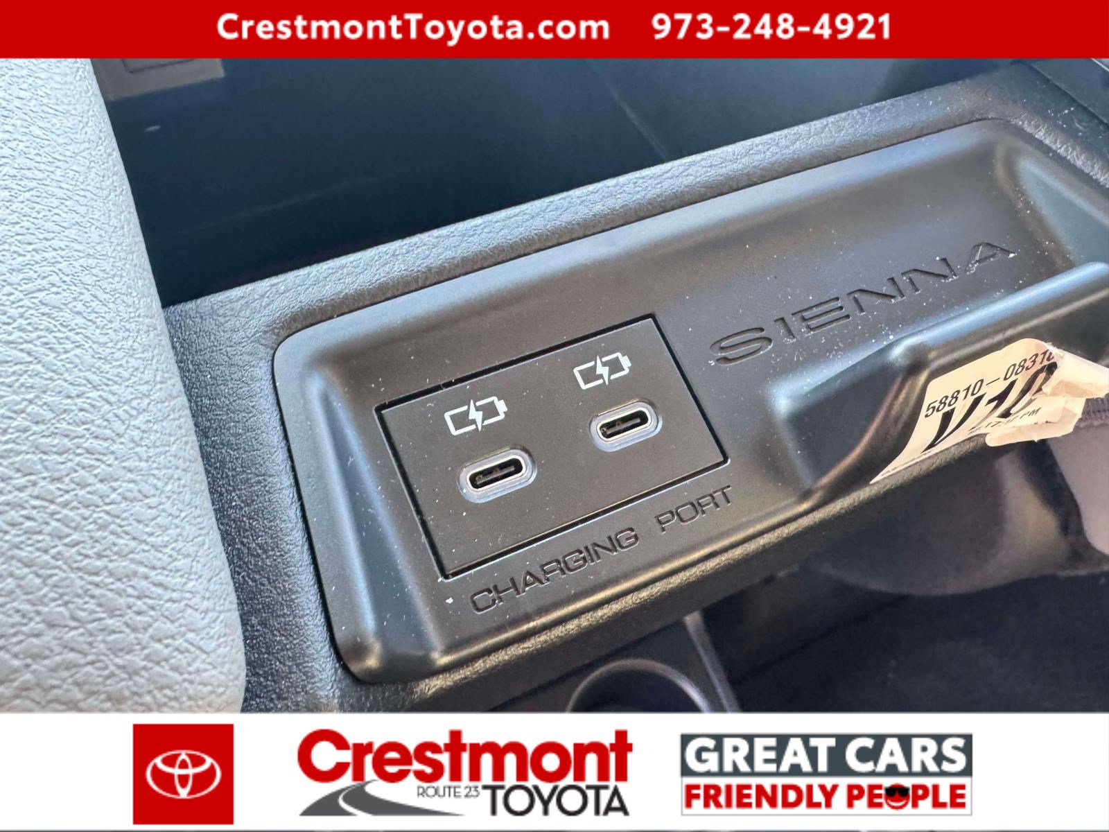 Used 2026 Toyota Sienna XLE AWD/4WD image 11