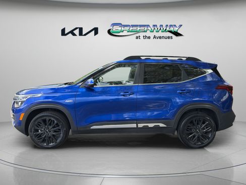 Used 2022 Kia Seltos Nightfall Edition AWD/4WD image 4