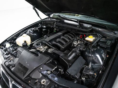 Used 1999 BMW M3 Coupe RWD image 31