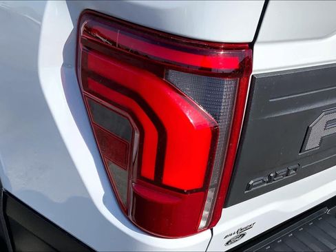 Used 2024 Ford F150 Raptor AWD/4WD image 25