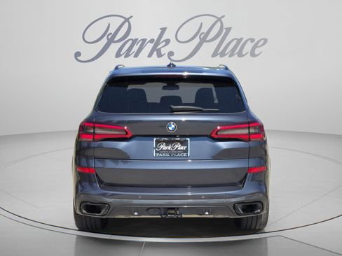 Used 2020 BMW X5 sDrive40i w/ M Sport Package RWD image 4