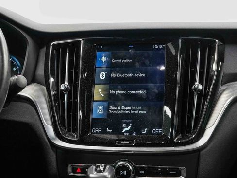 Used 2019 Volvo S60 T5 R-Design FWD image 14