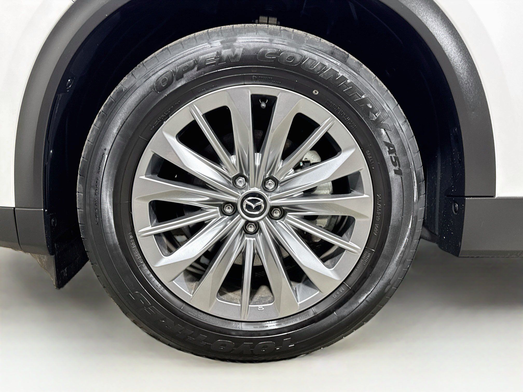 Used 2024 MAZDA CX-90 3.3 Turbo w/ Preferred Plus AWD/4WD image 27