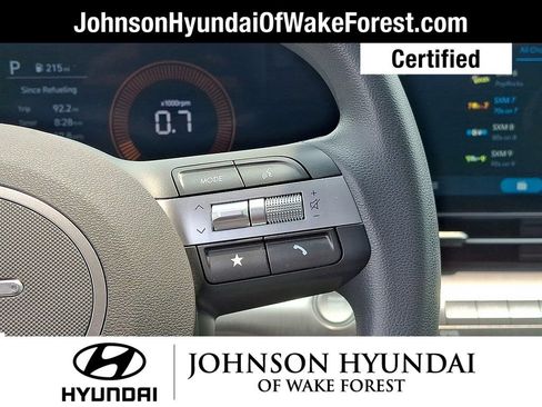Certified 2025 Hyundai Kona SE FWD image 18