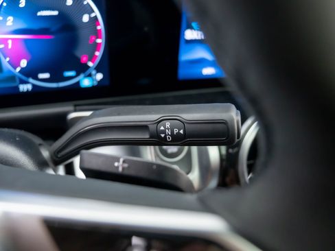 New 2026 Mercedes-Benz GLB 250 4MATIC image 21