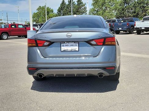 Used 2023 Nissan Altima 2.5 SV w/ SV Premium Package FWD image 9