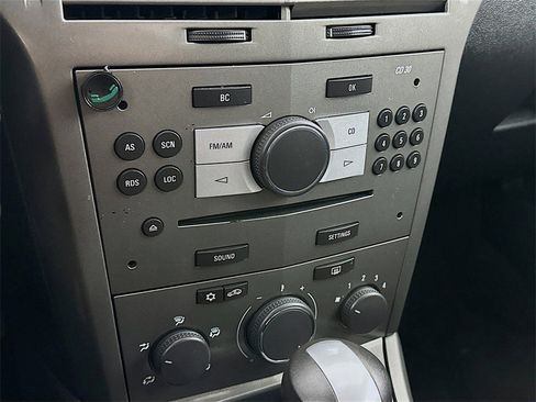 Used 2008 Saturn Astra XE image 20