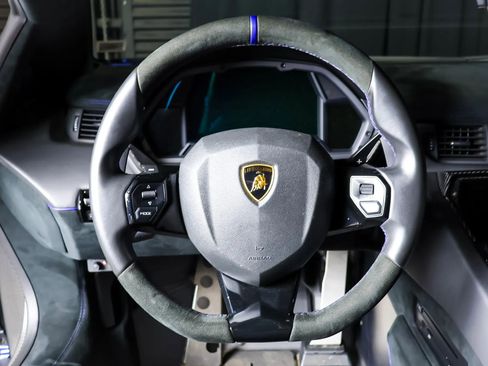 Used 2016 Lamborghini Aventador LP 750-4 Superveloce AWD/4WD image 20