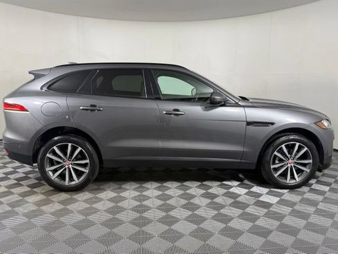 Used 2019 Jaguar F-PACE Prestige AWD/4WD image 9