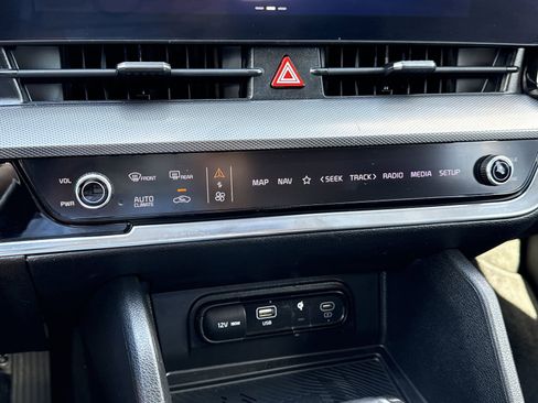 Used 2023 Kia Sportage SX FWD image 31