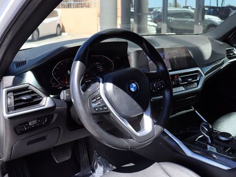 Used 2020 BMW 330i Sedan w/ Convenience Package RWD image 39