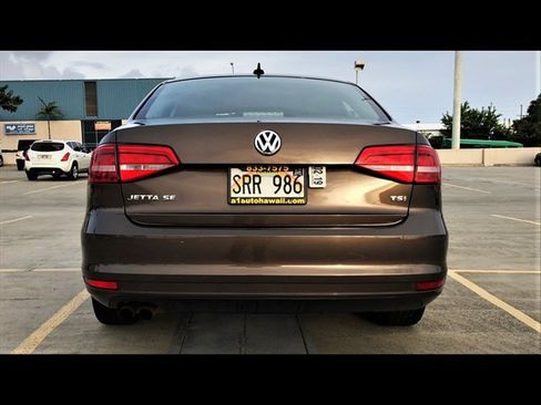 Used 2015 Volkswagen Jetta SE FWD image 6