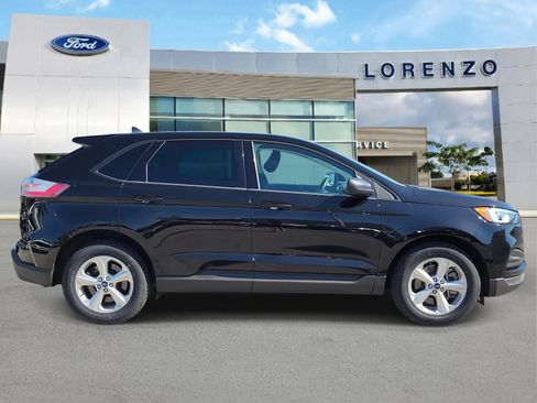 Used 2022 Ford Edge SE image 4