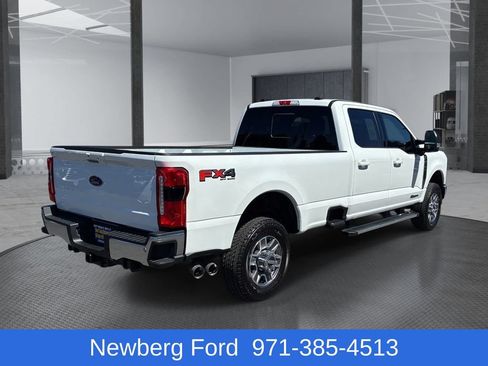 Used 2026 Ford F350 Lariat AWD/4WD image 5
