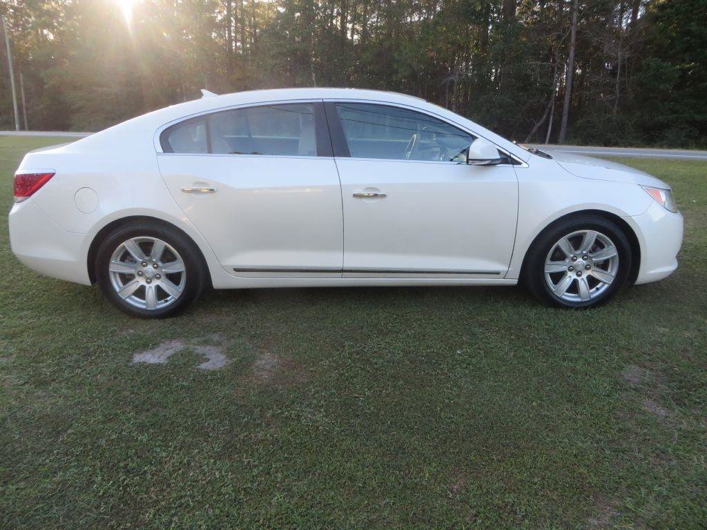 Used 2010 Buick LaCrosse CXL FWD image 5