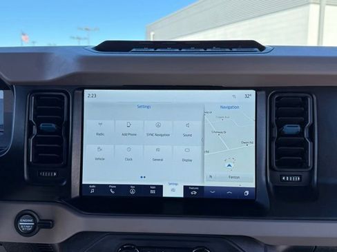 Certified 2023 Ford Bronco Wildtrak image 21