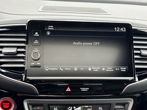 Used 2025 Honda Ridgeline Black Edition image 22