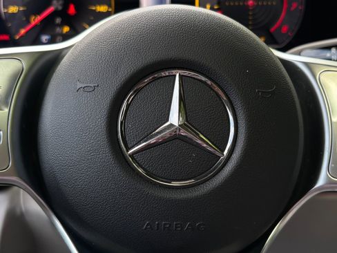 Used 2020 Mercedes-Benz G 550 image 32