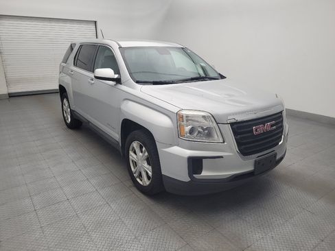 Used 2017 GMC Terrain SLE AWD/4WD image 13