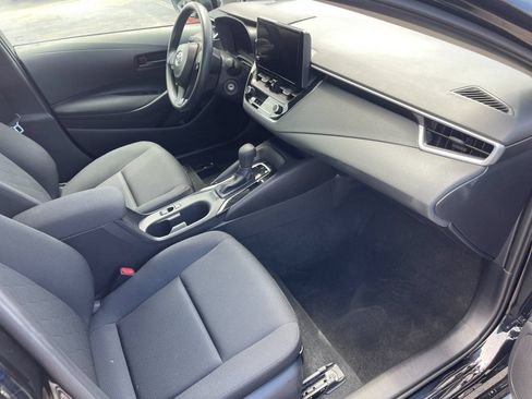 Used 2026 Toyota Corolla LE FWD image 17