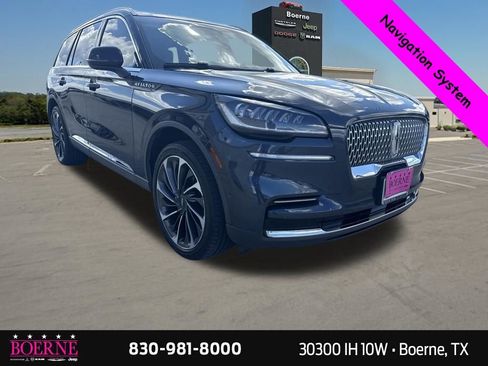 Used 2022 Lincoln Aviator Reserve w/ Equipment Group 201A AWD/4WD image 7
