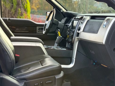 Used 2013 Ford F150 Platinum image 4