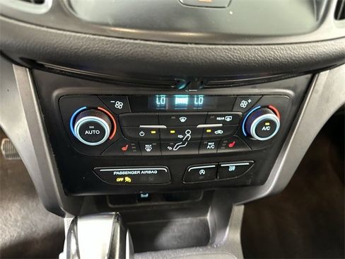 Used 2018 Ford Escape SEL image 17