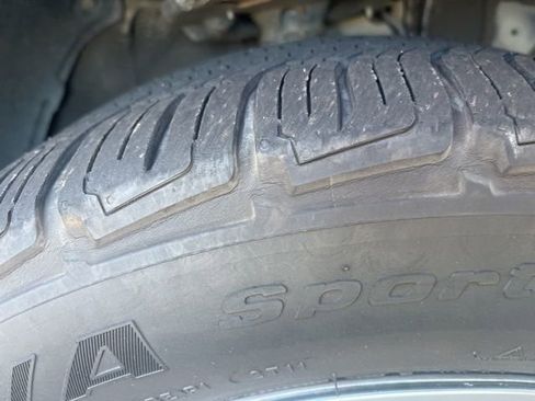 Used 2015 Toyota Highlander Limited image 14