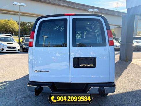Used 2023 Chevrolet Express 2500 w/ Driver Convenience Package RWD image 6