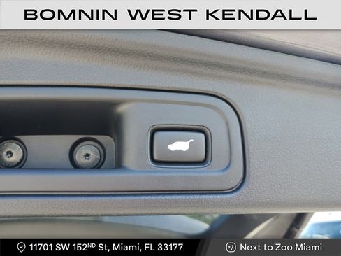 Used 2019 Honda Pilot Touring image 14