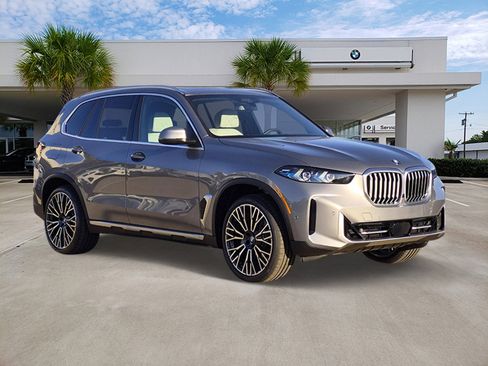 New 2026 BMW X5 sDrive40i image 3