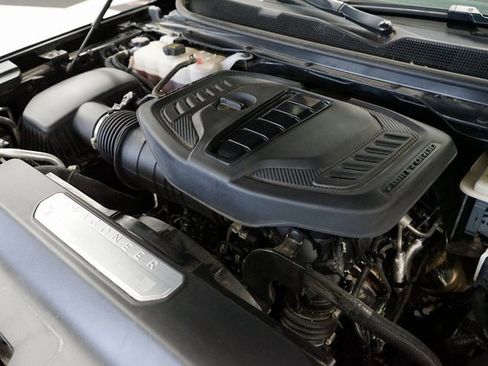 Used 2024 Jeep Wagoneer Series II w/ Flexible Seating Group image 55