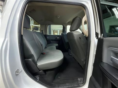 Used 2020 RAM 2500 Big Horn AWD/4WD image 24
