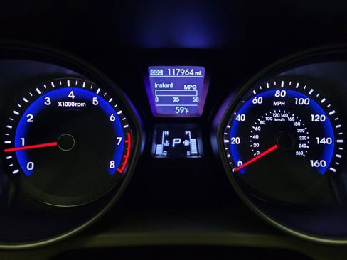 Used 2013 Hyundai Elantra GT image 23