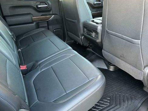 Used 2021 Chevrolet Silverado 1500 LT Trail Boss image 18