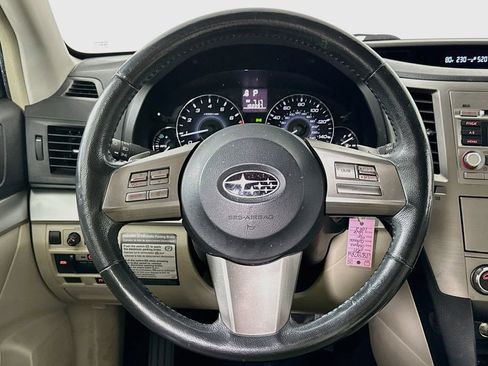 Used 2011 Subaru Outback 2.5i Premium w/ All-Weather Pkg AWD/4WD image 18