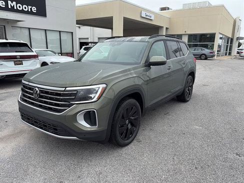 New 2026 Volkswagen Atlas SE FWD image 3