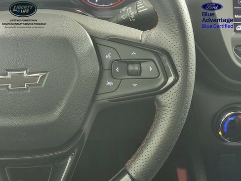 Used 2022 Chevrolet TrailBlazer RS FWD image 28