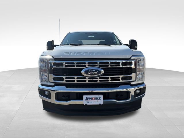 Used 2024 Ford F250 XLT w/ FX4 Off-Road Package AWD/4WD image 2