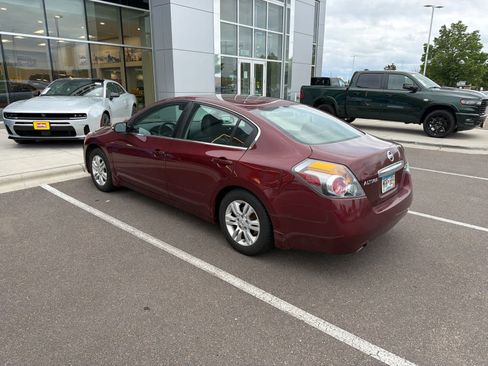Used 2012 Nissan Altima 2.5 SL w/ 2.5SL Pkg FWD image 6