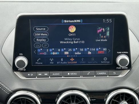 Used 2025 Nissan Sentra SV image 14