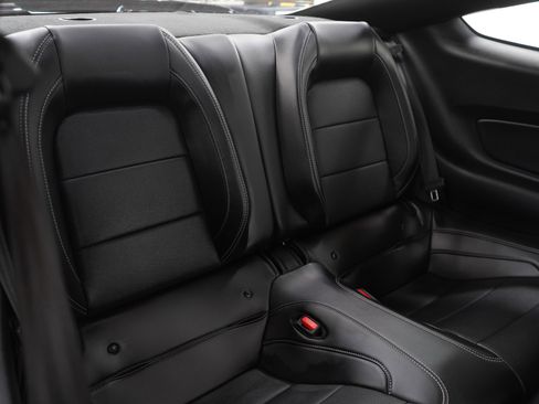 Used 2021 Ford Mustang GT Premium w/ Equipment Group 401A RWD image 12