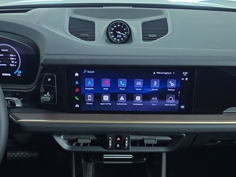 Certified 2026 Porsche Cayenne Coupe AWD/4WD image 20