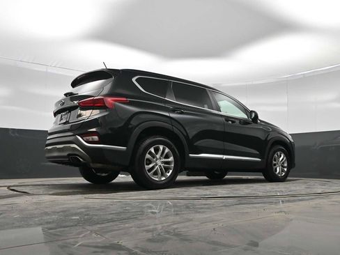 Used 2020 Hyundai Santa Fe SE image 39