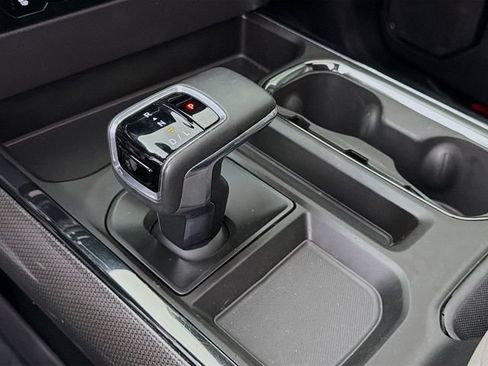 Used 2023 Chevrolet Silverado 1500 ZR2 w/ Technology Package AWD/4WD image 19