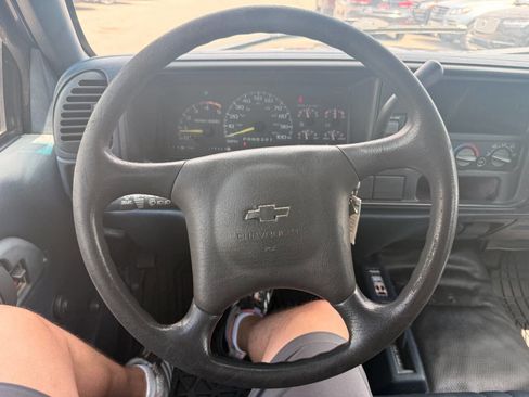 Used 1998 Chevrolet Silverado 3500 4x4 Crew Cab w/ Skid Plate Pkg image 38