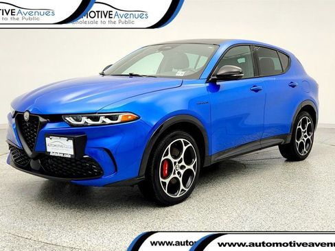 Used 2024 Alfa Romeo Tonale Veloce image 1